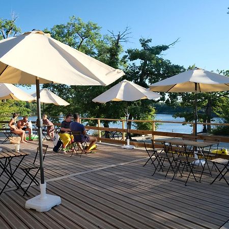 Camping Etang Des Bois Vieilles-Maisons-sur-Joudry Exteriör bild