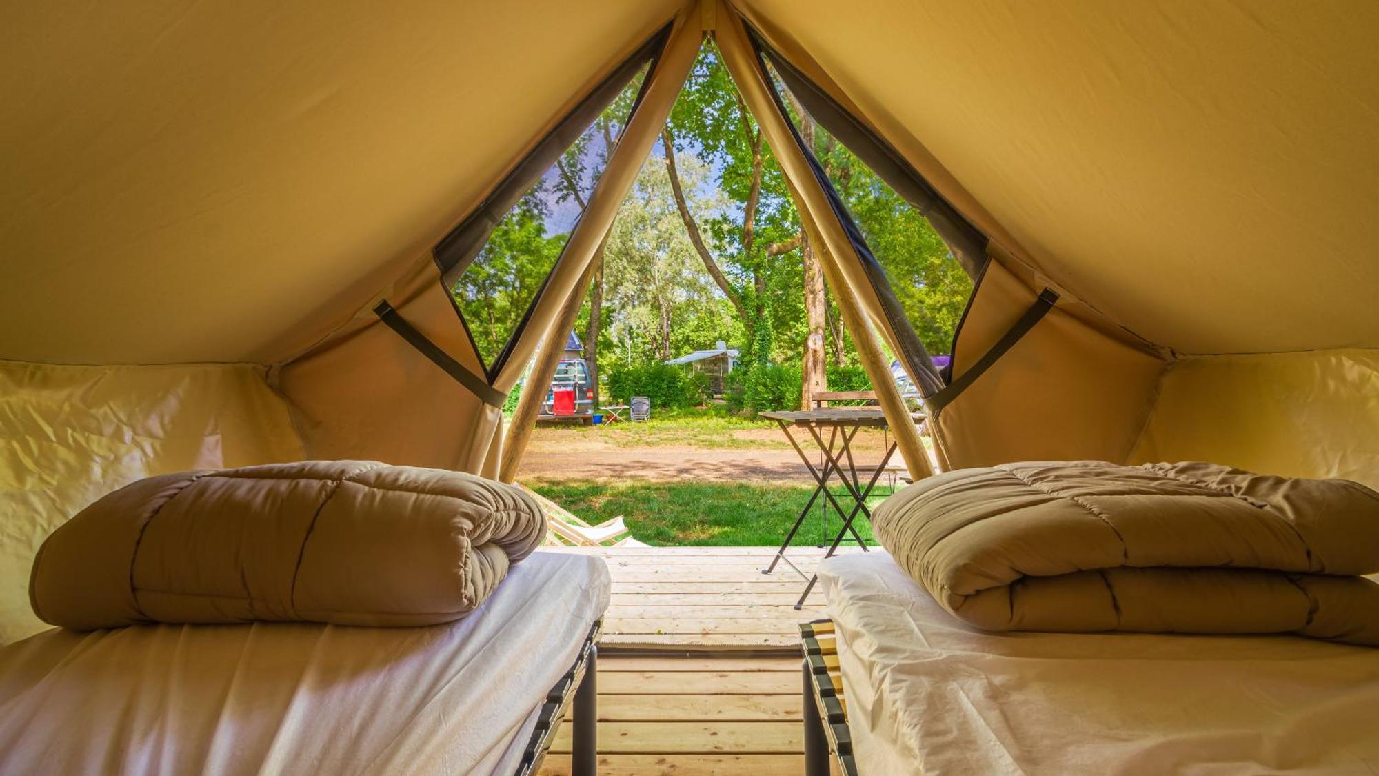 Camping Etang Des Bois Vieilles-Maisons-sur-Joudry Exteriör bild